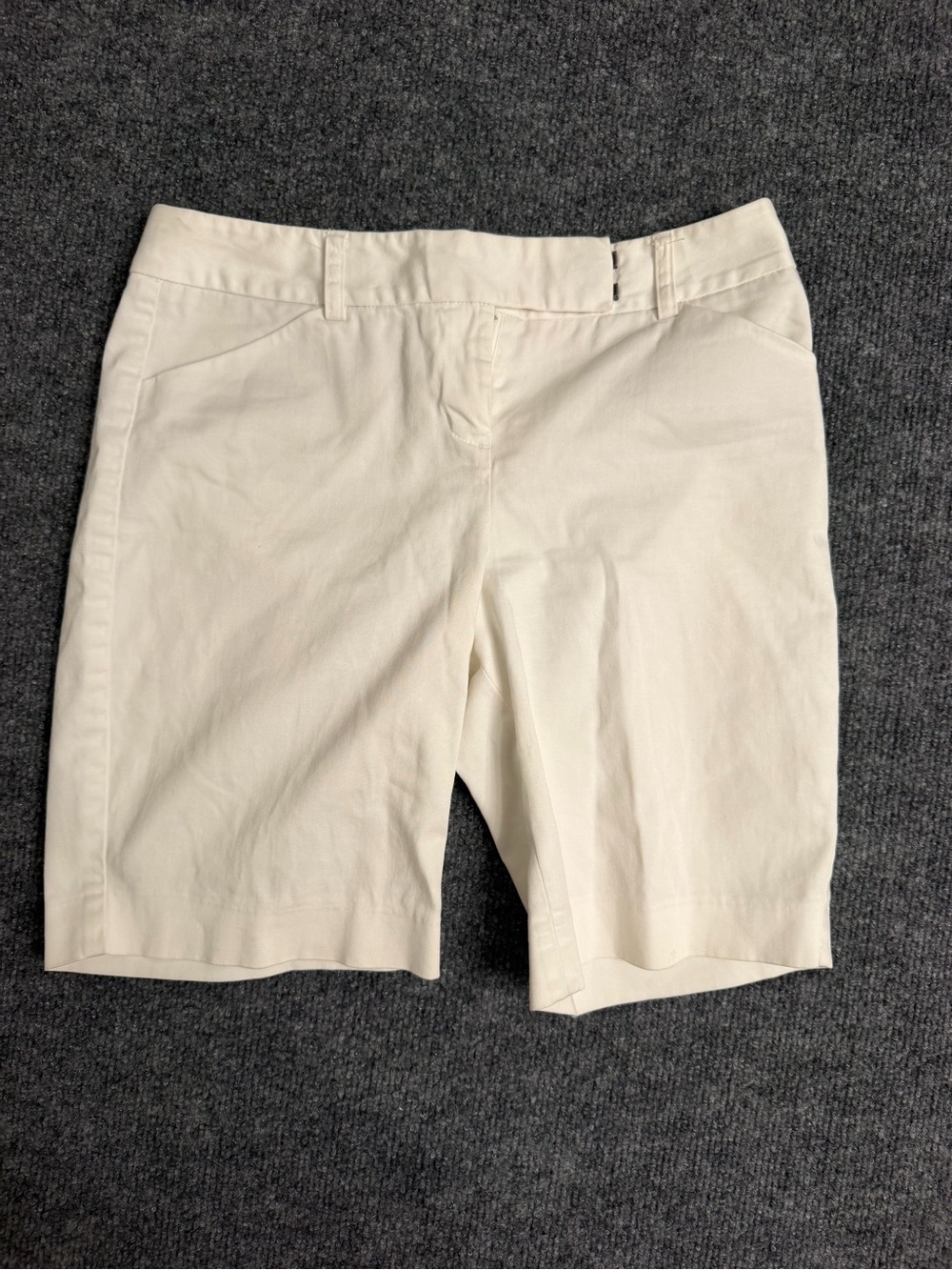 Express Cream Stretch Bermuda Shorts